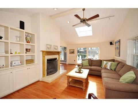 12 Sandy Dr, Acton, MA 01720 photo 2