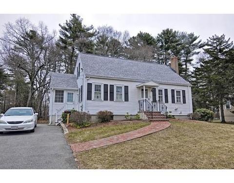 128 Oak St, Walpole, MA 02081 photo 1
