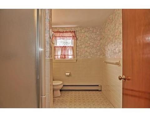 128 Oak St, Walpole, MA 02081 photo 23