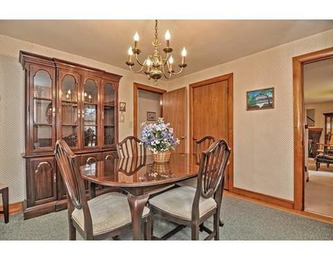 128 Oak St, Walpole, MA 02081 photo 9