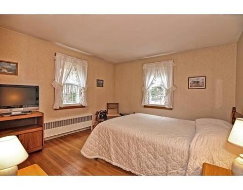 128 Oak St, Walpole, MA 02081 photo 15