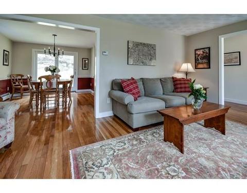 49 N Hill Ave, Needham, MA 02492 photo 8
