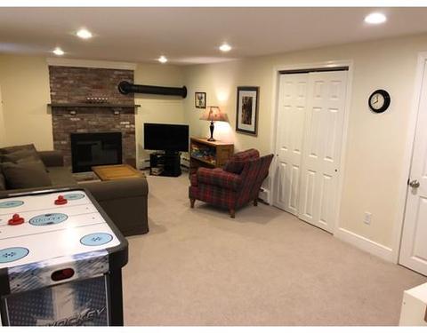 49 N Hill Ave, Needham, MA 02492 photo 29