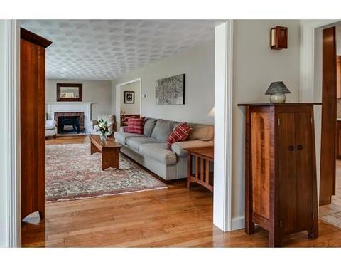 49 N Hill Ave, Needham, MA 02492 photo 5