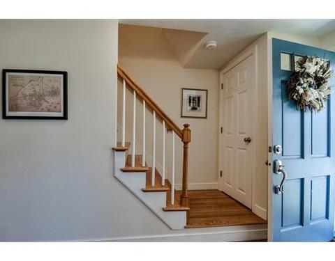 49 N Hill Ave, Needham, MA 02492 photo 4