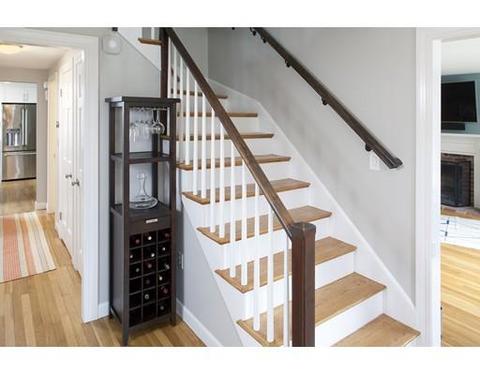134 Central St, Hingham, MA 02043 photo 2