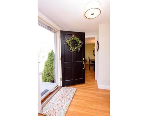 42 Alcott St, Acton, MA 01720 photo 2