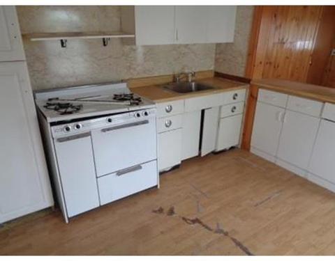 72 Pulaski St, Ware, MA 01082 photo 7