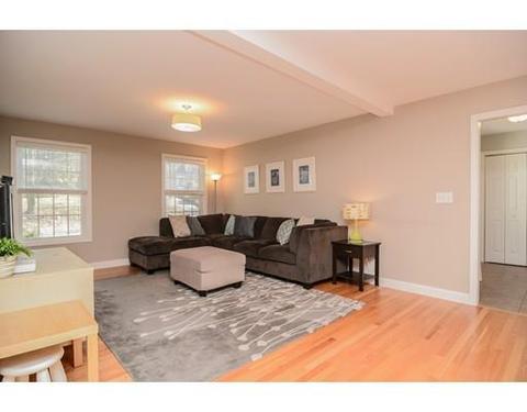 516 West St, Reading, MA 01867 photo 7