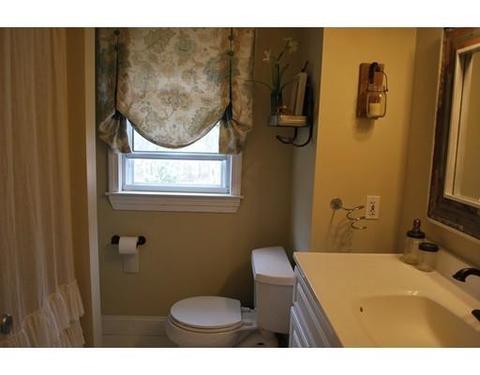 133 Beech St, Franklin, MA 02038 photo 17