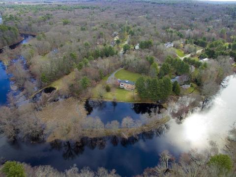 39 Yorkshire Rd, Dover, MA 02030 photo 3