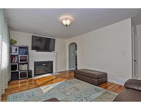 103 Edgell Dr, Framingham, MA 01701 photo 13