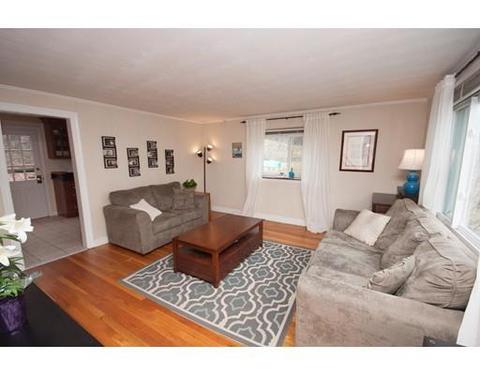 16 Centre St, Natick, MA 01760 photo 6