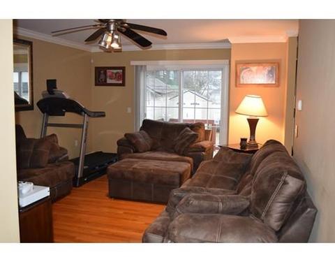 36 Arthur St, Springfield, MA 01104 photo 7