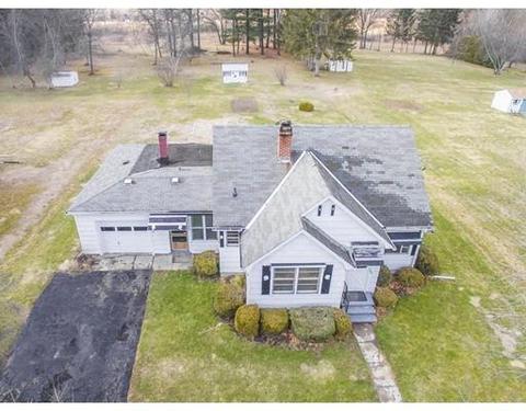 109 Plain St, Easthampton, MA 01027 photo 6