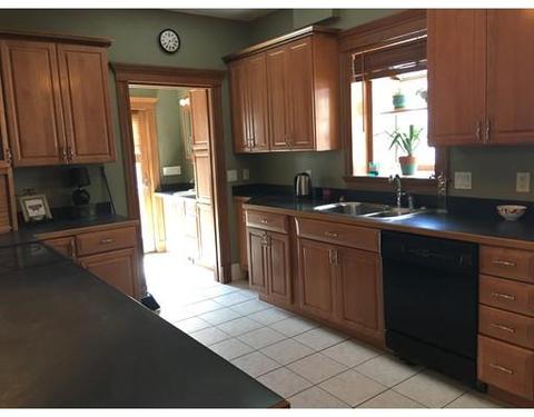 224 Springvale Ave, Everett, MA 02149 photo 2