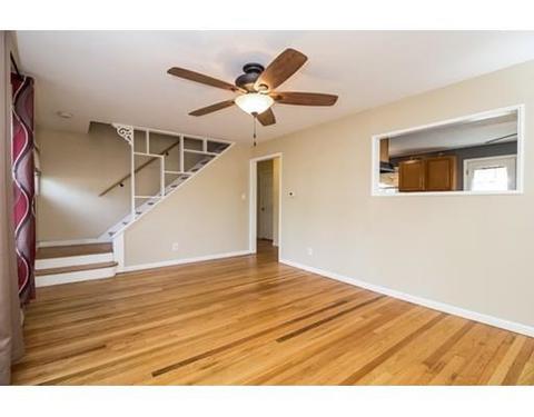 46 Grattan St, Springfield, MA 01119 photo 9