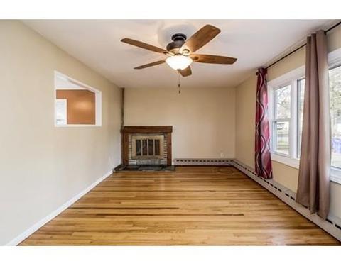 46 Grattan St, Springfield, MA 01119 photo 8