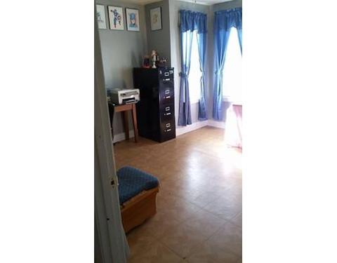 16 Quequechan St, Fall River, MA 02723 photo 3