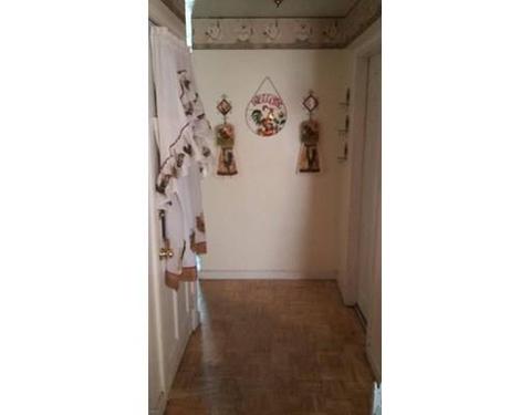 16 Quequechan St, Fall River, MA 02723 photo 11