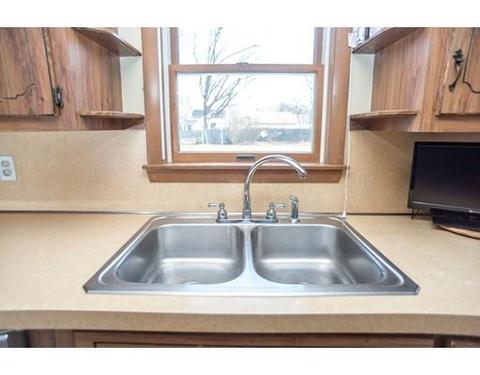 119 Drexel St, Springfield, MA 01104 photo 5