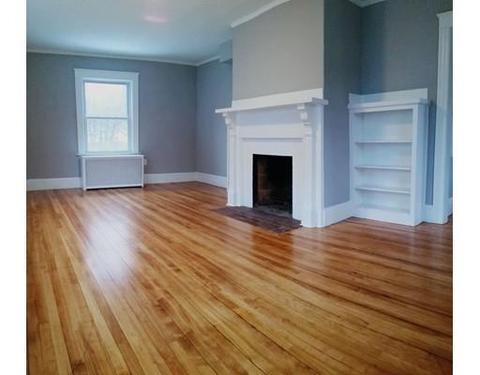 8 Barr St, Worcester, MA 01602 photo 2
