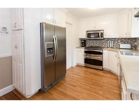 23 Mayflower Rd, Needham, MA 02492 photo 3