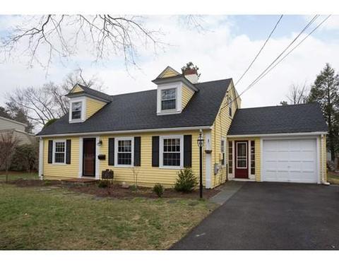 23 Mayflower Rd, Needham, MA 02492 photo 1