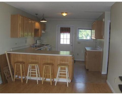 44 North St #3, Ware, MA 01082 photo 3
