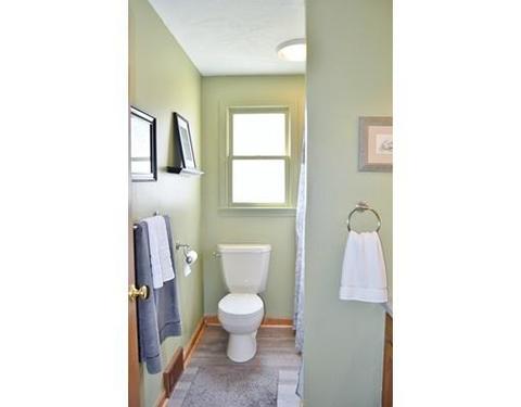23 Greentree Cir, Springfield, MA 01118 photo 10