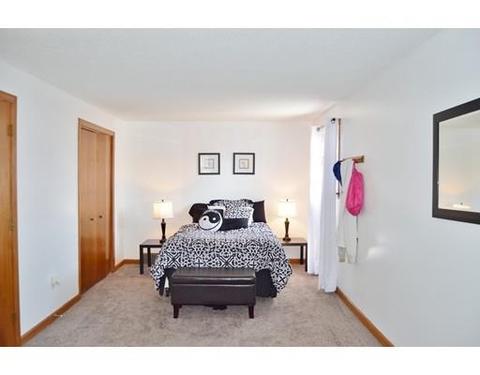 23 Greentree Cir, Springfield, MA 01118 photo 13