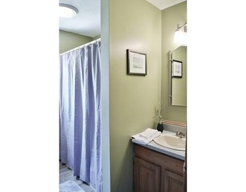 23 Greentree Cir, Springfield, MA 01118 photo 12