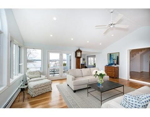 5 Merrill St, Hingham, MA 02043 photo 8
