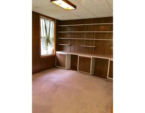 31 Clark St, Everett, MA 02149 photo 4