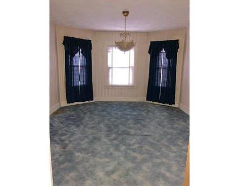 31 Clark St, Everett, MA 02149 photo 5