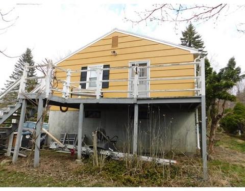 41 Lancaster Ave, West Springfield, MA 01089 photo 4