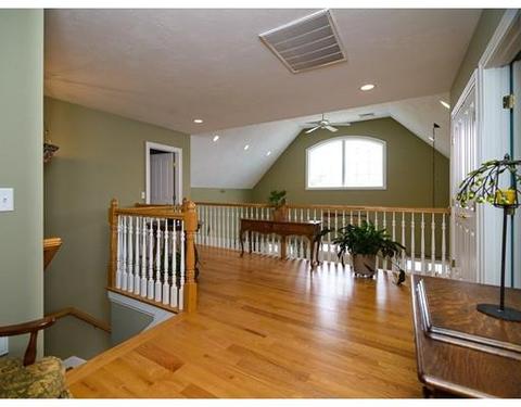 47 Bates Point Rd, Webster, MA 01570 photo 11