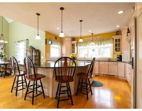 47 Bates Point Rd, Webster, MA 01570 photo 5
