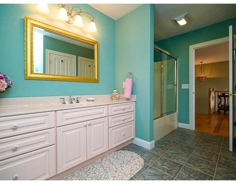 47 Bates Point Rd, Webster, MA 01570 photo 15