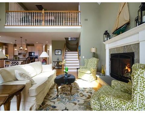 47 Bates Point Rd, Webster, MA 01570 photo 8