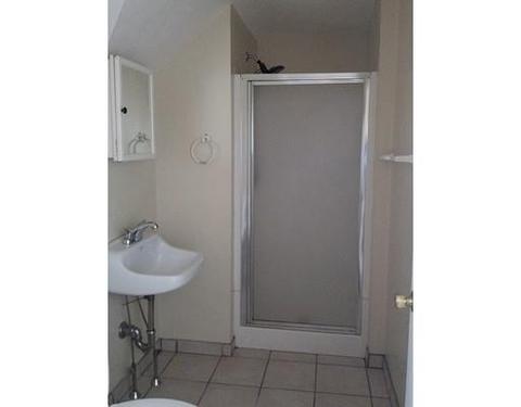 205 Hamlet St, Fall River, MA 02724 photo 12