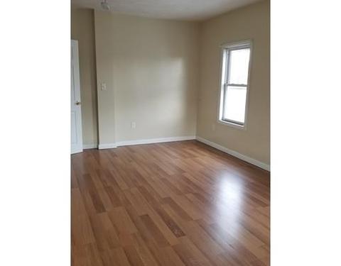 205 Hamlet St, Fall River, MA 02724 photo 11