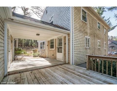 668 Putnam Ave, Barnstable, MA 02635 photo 3