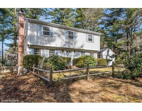 668 Putnam Ave, Barnstable, MA 02635 photo 1