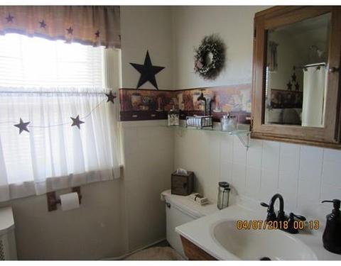 107 Stanton St, Worcester, MA 01605 photo 15
