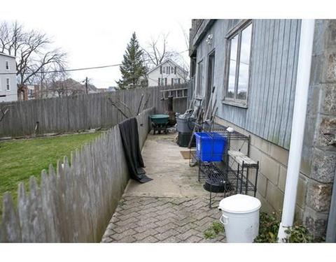 54 School St, Fall River, MA 02720 photo 8