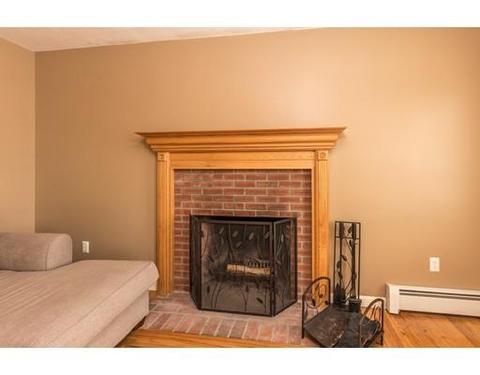 7 Mohawk Dr, Gardner, MA 01440 photo 6