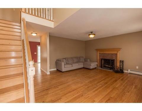 7 Mohawk Dr, Gardner, MA 01440 photo 5