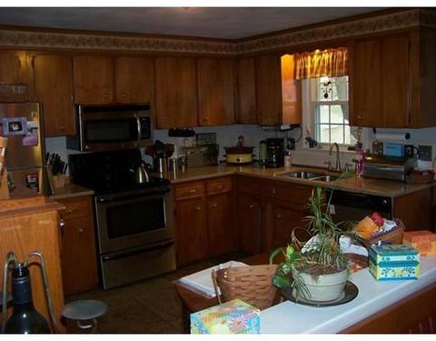 280 Webster St, Worcester, MA 01603 photo 4