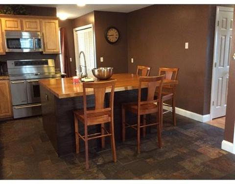 302 Neptune St, Fall River, MA 02721 photo 9
